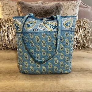 Vintage VERA BRADLEY Bermuda Blue 2005 M Button Tote USA Blue Green Quilted Y2K